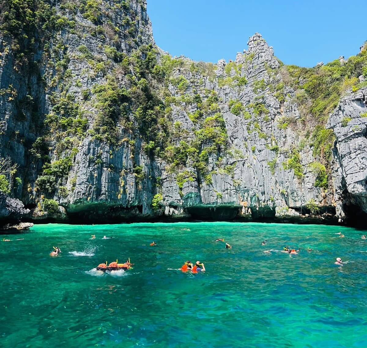 authentic-thailand-trip-10-days-phi-phi-island-from-krabi-jpg